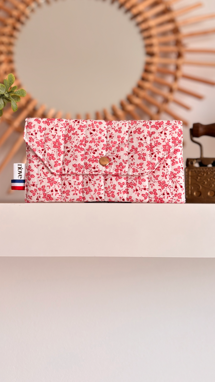 Pochette matelassée à pression