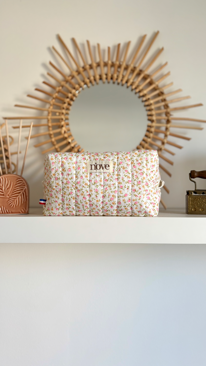 Trousse de toilette matelassée
